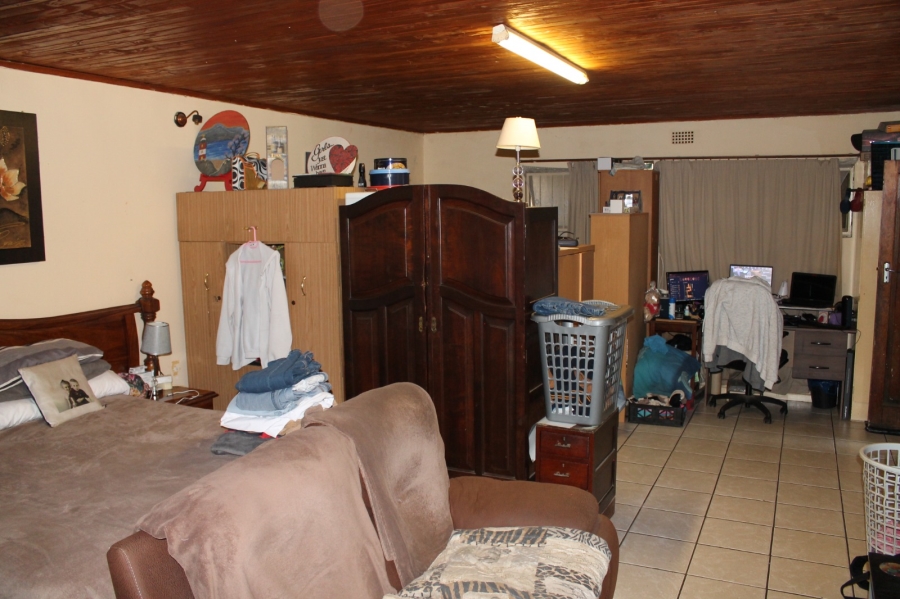 3 Bedroom Property for Sale in Wentworth Park Gauteng