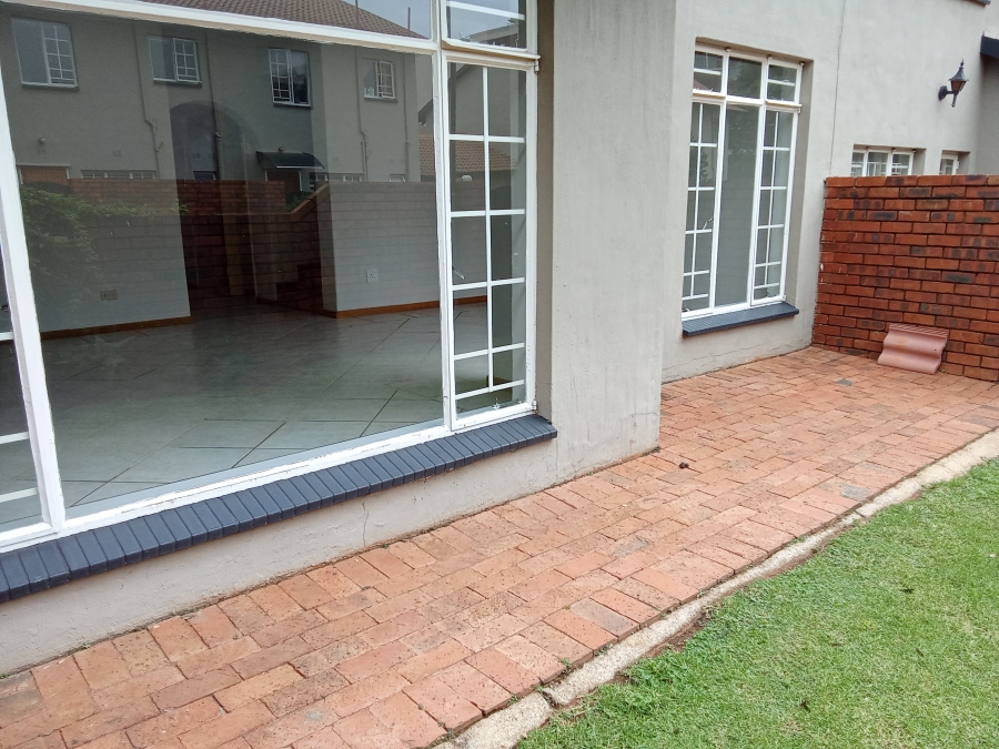 3 Bedroom Property for Sale in Horizon View Gauteng