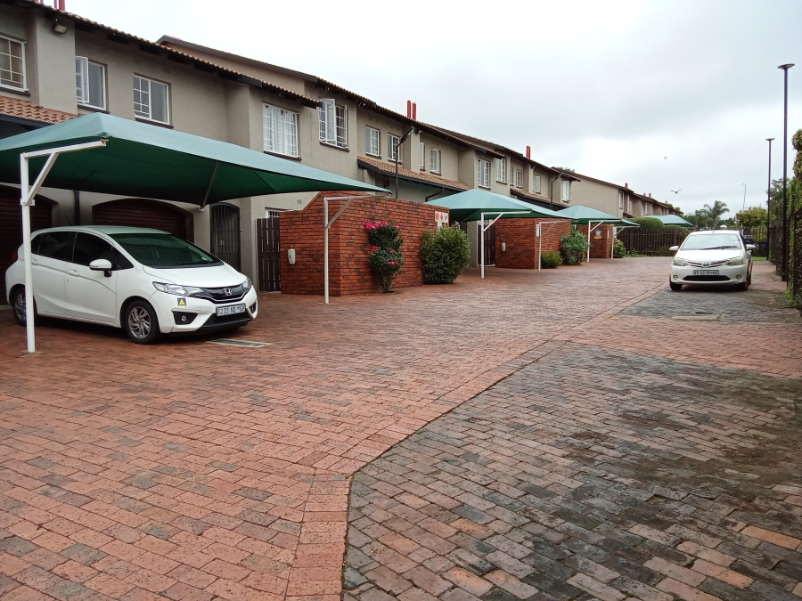 3 Bedroom Property for Sale in Horizon View Gauteng