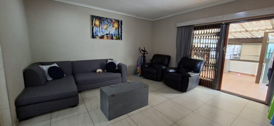 2 Bedroom Property for Sale in Krugersdorp North Gauteng
