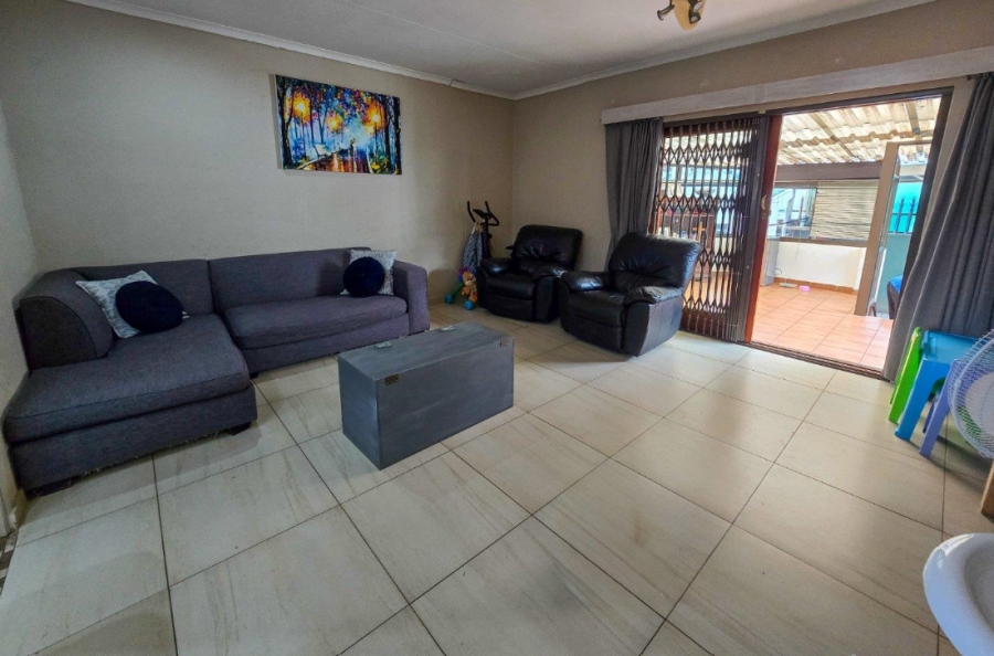 2 Bedroom Property for Sale in Krugersdorp North Gauteng