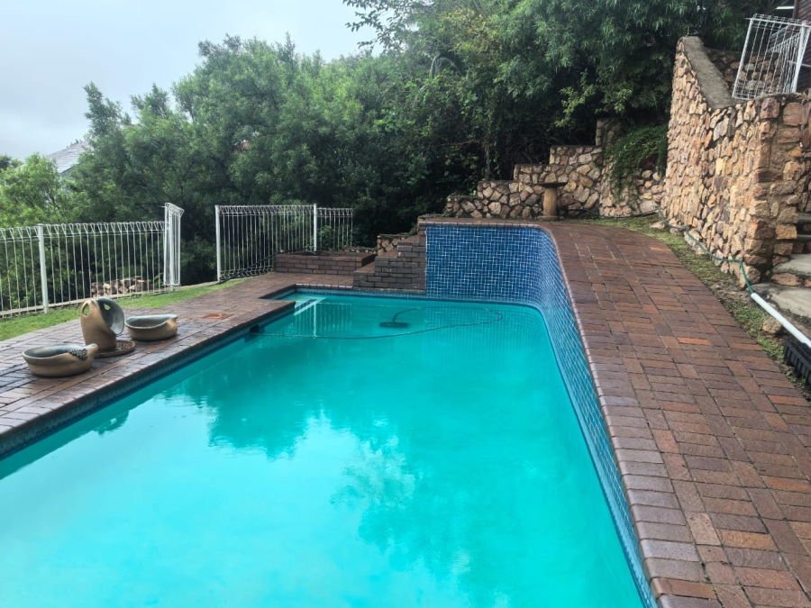 4 Bedroom Property for Sale in Kloofendal Gauteng