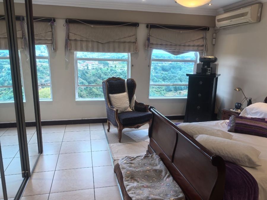 4 Bedroom Property for Sale in Kloofendal Gauteng