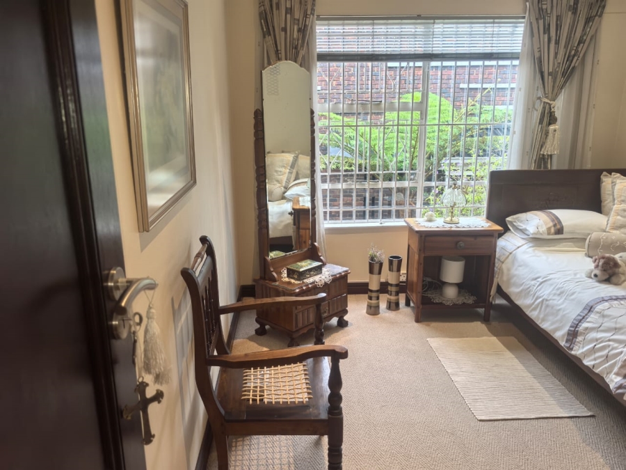 4 Bedroom Property for Sale in Kloofendal Gauteng