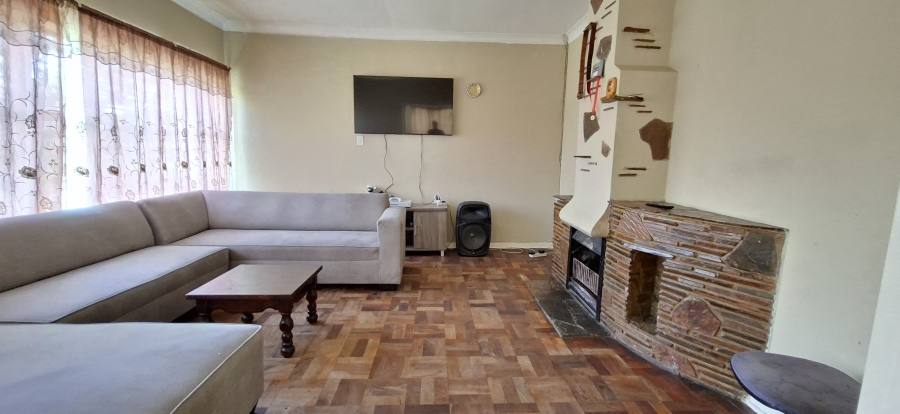 3 Bedroom Property for Sale in Wentworth Park Gauteng