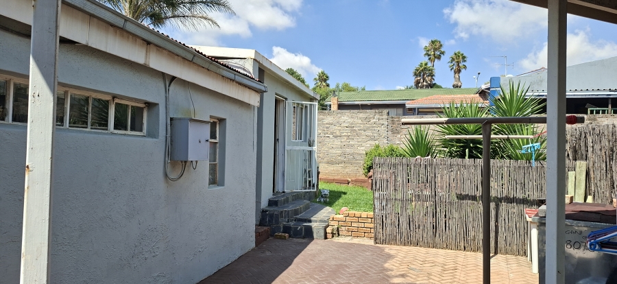 3 Bedroom Property for Sale in Wentworth Park Gauteng