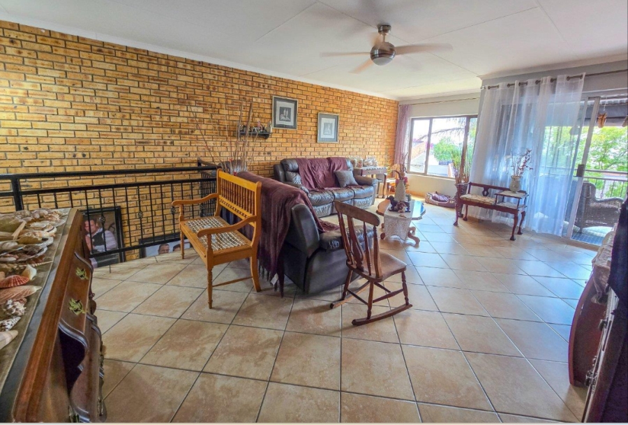 3 Bedroom Property for Sale in Rangeview Gauteng