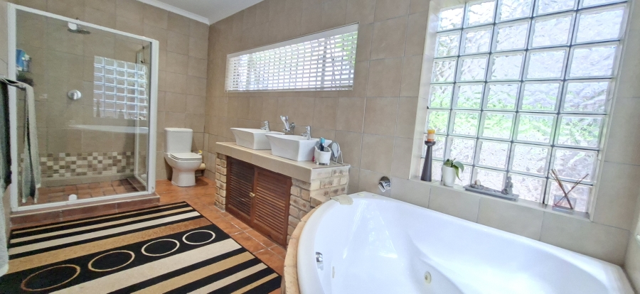 3 Bedroom Property for Sale in Kenmare Gauteng