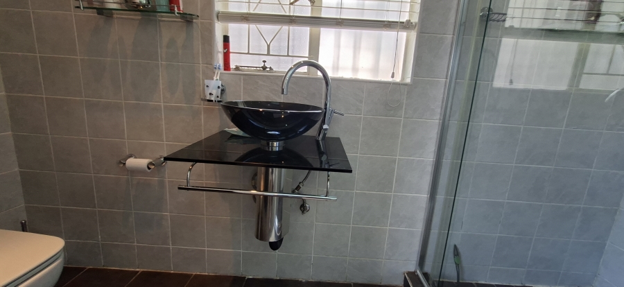 3 Bedroom Property for Sale in Kenmare Gauteng