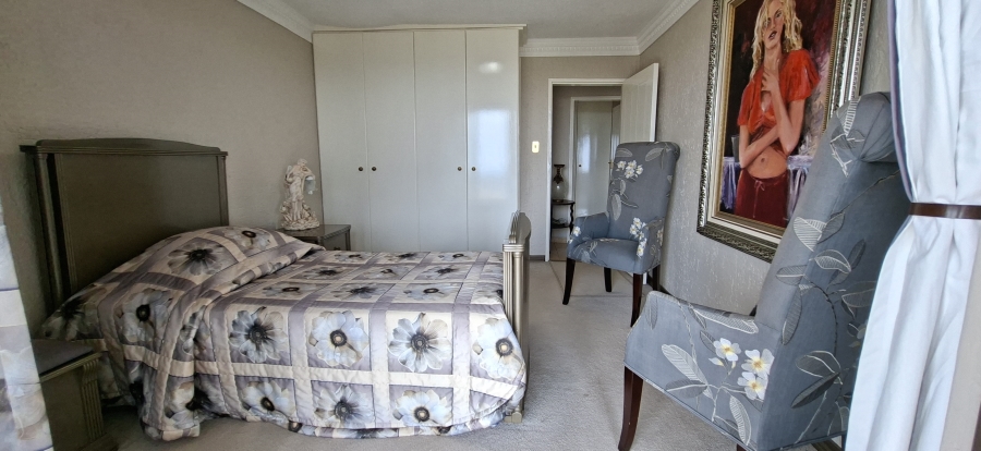 5 Bedroom Property for Sale in Noordheuwel Gauteng