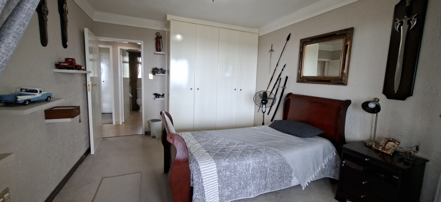 5 Bedroom Property for Sale in Noordheuwel Gauteng