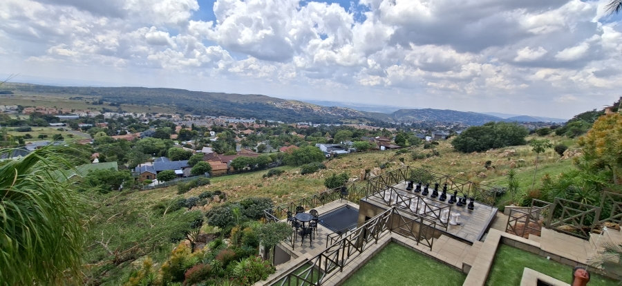 5 Bedroom Property for Sale in Noordheuwel Gauteng