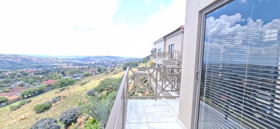 5 Bedroom Property for Sale in Noordheuwel Gauteng