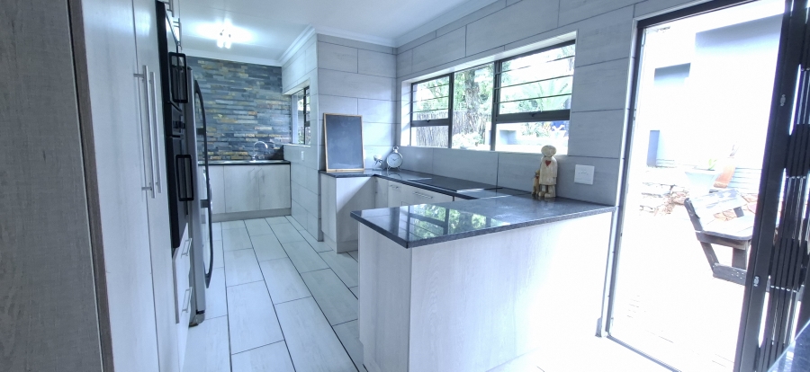 3 Bedroom Property for Sale in Rant En Dal Gauteng