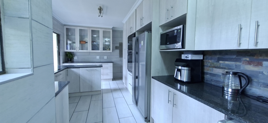 3 Bedroom Property for Sale in Rant En Dal Gauteng