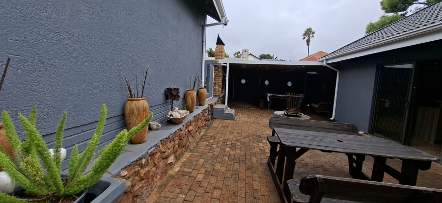 3 Bedroom Property for Sale in Rant En Dal Gauteng