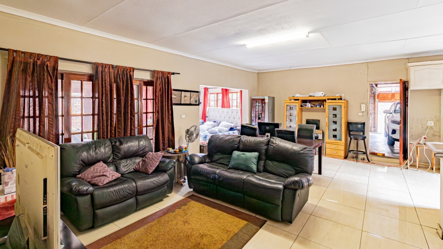 3 Bedroom Property for Sale in Florida Hills Gauteng