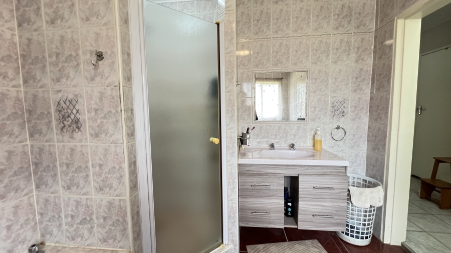 3 Bedroom Property for Sale in Greenhills Gauteng