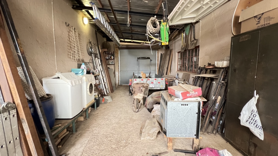 3 Bedroom Property for Sale in Greenhills Gauteng