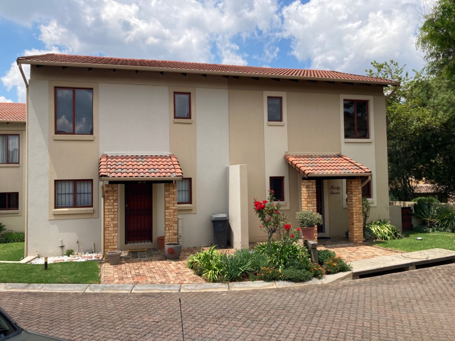2 Bedroom Property for Sale in Willowbrook Gauteng