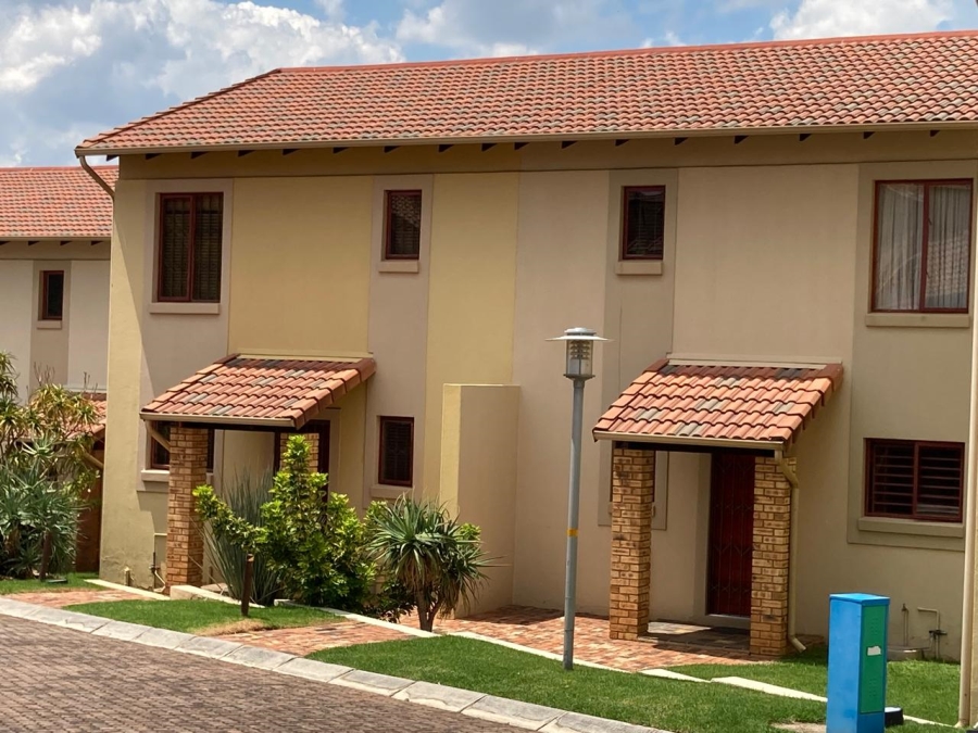 2 Bedroom Property for Sale in Willowbrook Gauteng