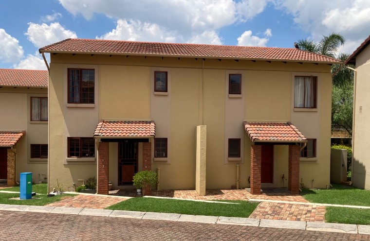 2 Bedroom Property for Sale in Willowbrook Gauteng