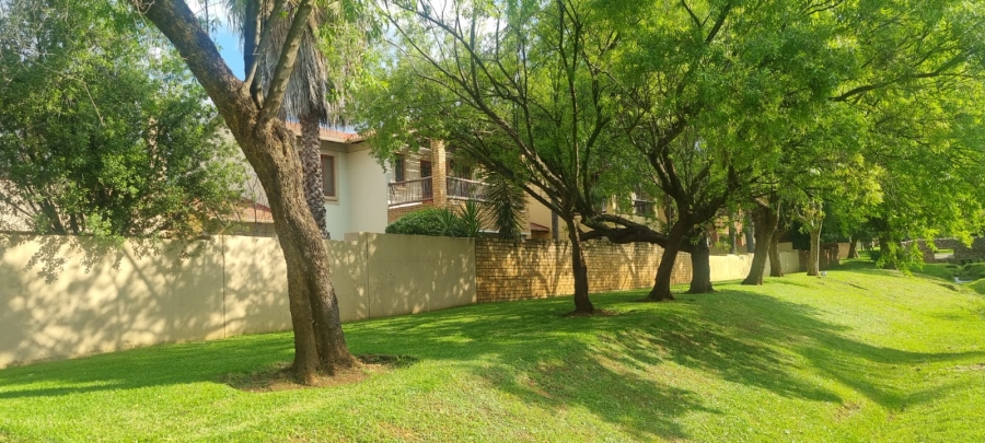 2 Bedroom Property for Sale in Willowbrook Gauteng