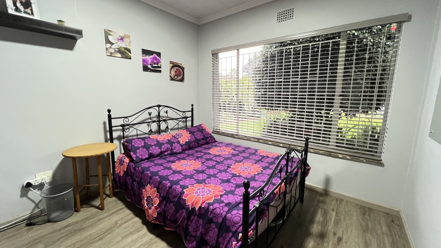 4 Bedroom Property for Sale in Helikonpark Gauteng