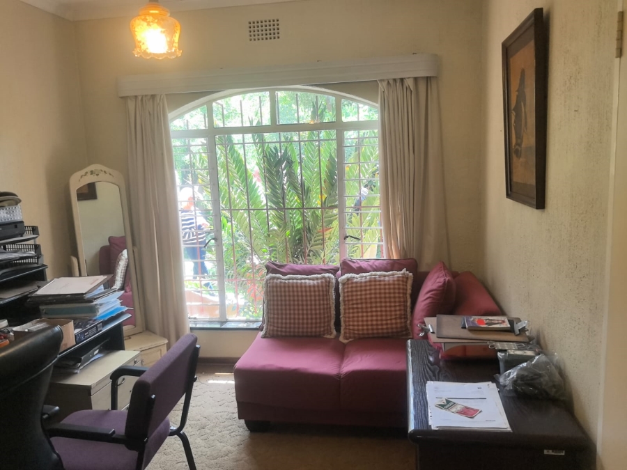 5 Bedroom Property for Sale in Helderkruin Gauteng