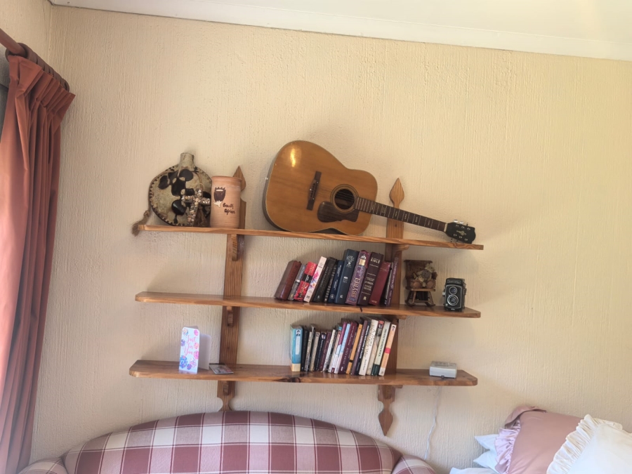 5 Bedroom Property for Sale in Helderkruin Gauteng