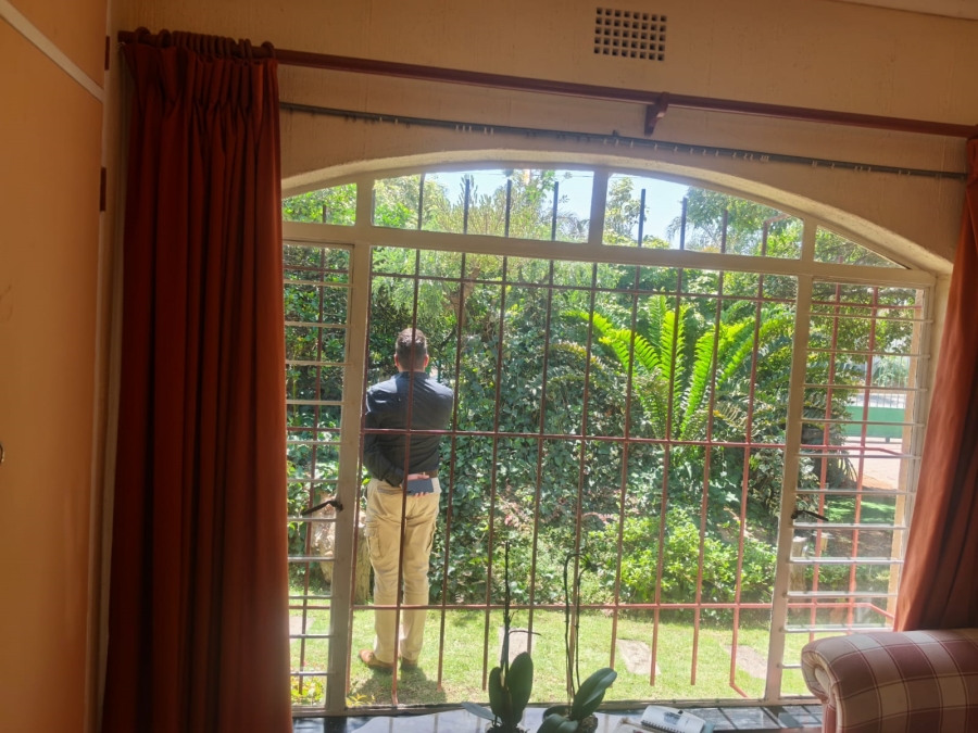 5 Bedroom Property for Sale in Helderkruin Gauteng