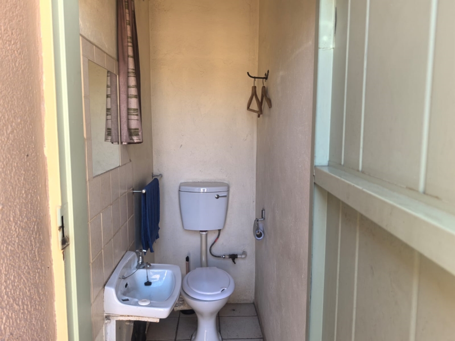 5 Bedroom Property for Sale in Helderkruin Gauteng