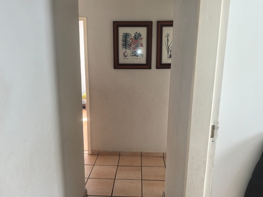 3 Bedroom Property for Sale in Roodekrans Gauteng