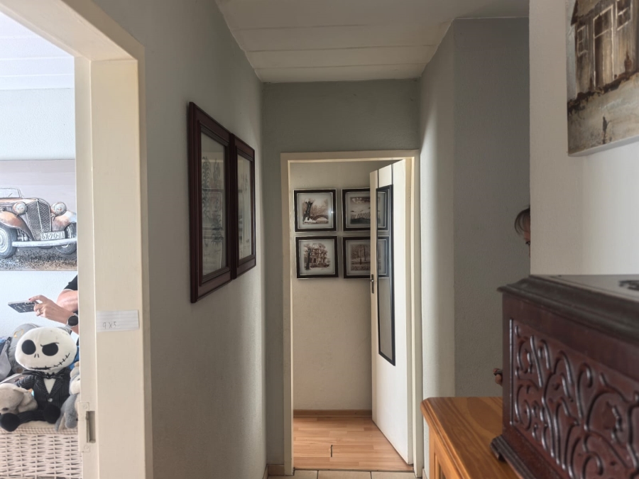 3 Bedroom Property for Sale in Roodekrans Gauteng