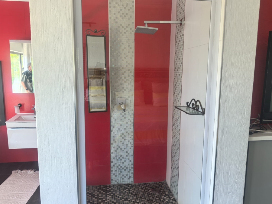 4 Bedroom Property for Sale in Wilro Park Gauteng