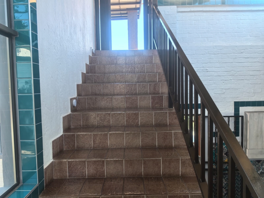 4 Bedroom Property for Sale in Wilro Park Gauteng