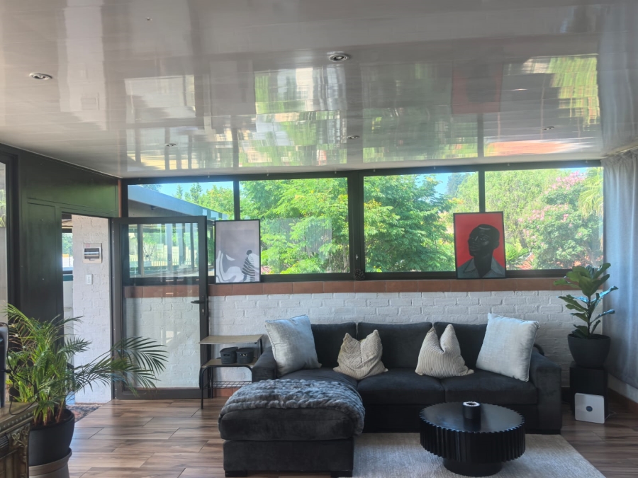 4 Bedroom Property for Sale in Wilro Park Gauteng