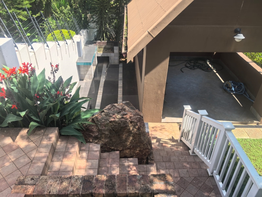 4 Bedroom Property for Sale in Wilro Park Gauteng