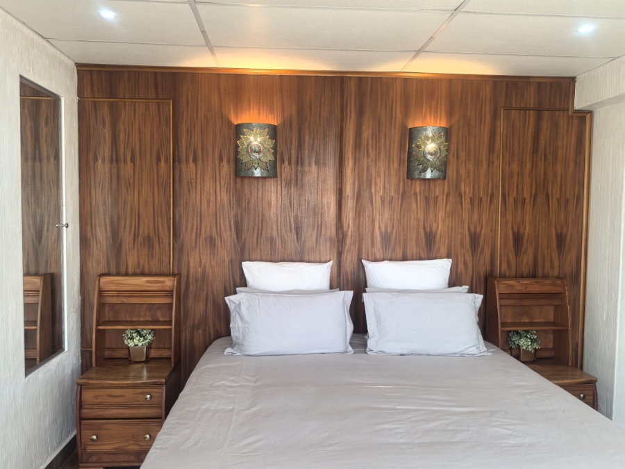 4 Bedroom Property for Sale in Wilro Park Gauteng