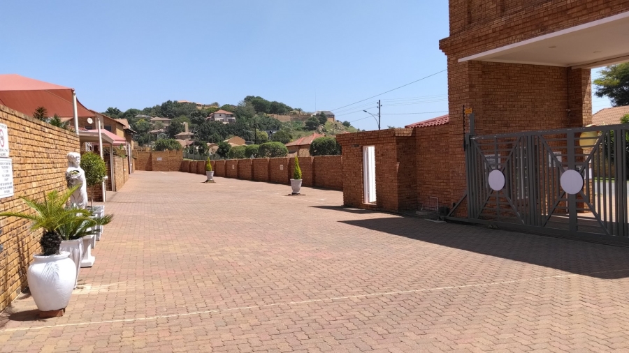 2 Bedroom Property for Sale in Chancliff Ridge Gauteng