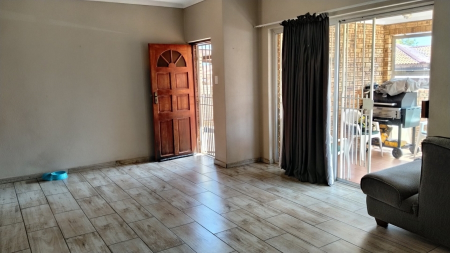 2 Bedroom Property for Sale in Chancliff Ridge Gauteng