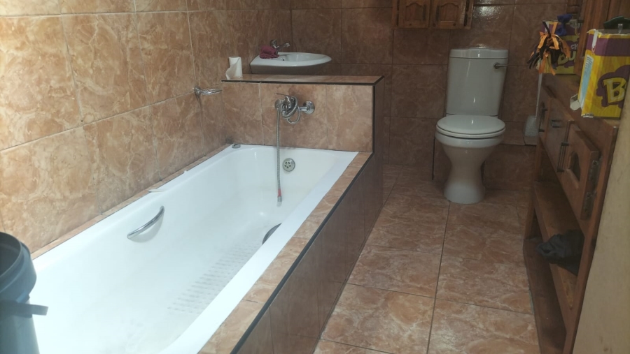 2 Bedroom Property for Sale in Homelake Gauteng