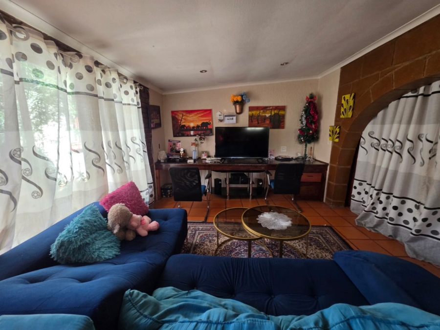 2 Bedroom Property for Sale in Homelake Gauteng