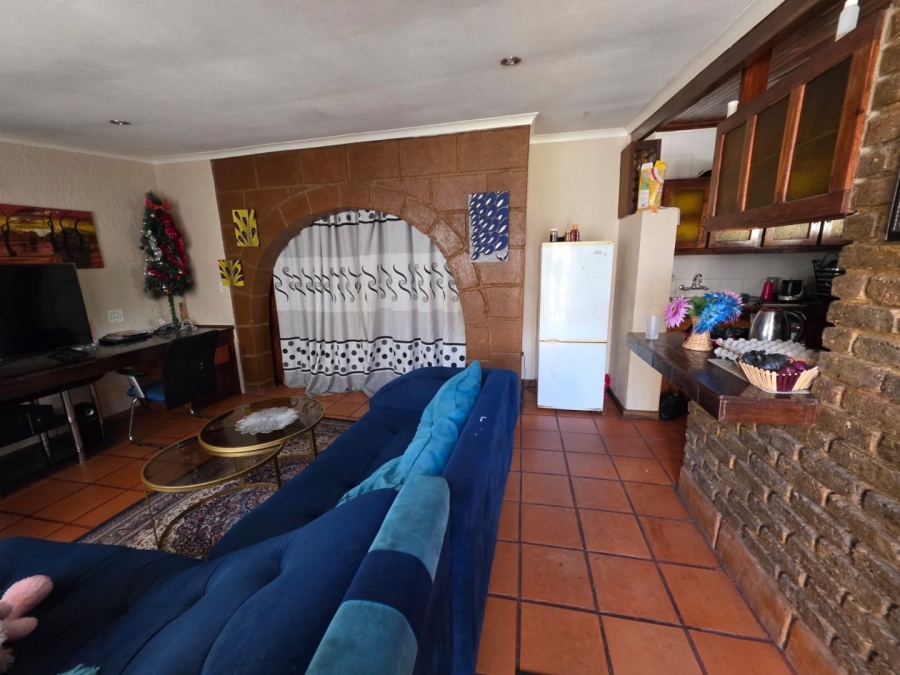 2 Bedroom Property for Sale in Homelake Gauteng