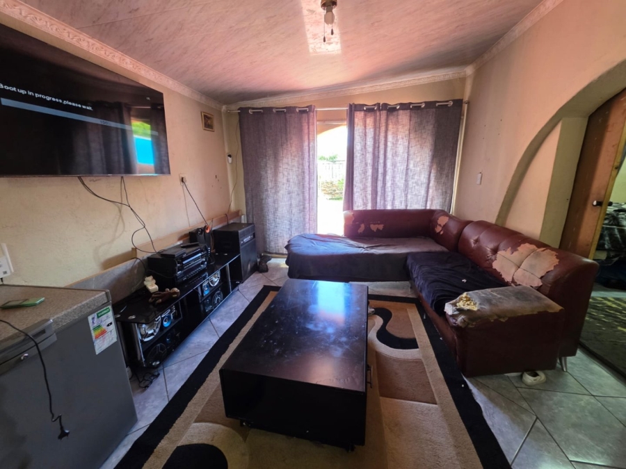 2 Bedroom Property for Sale in Homelake Gauteng