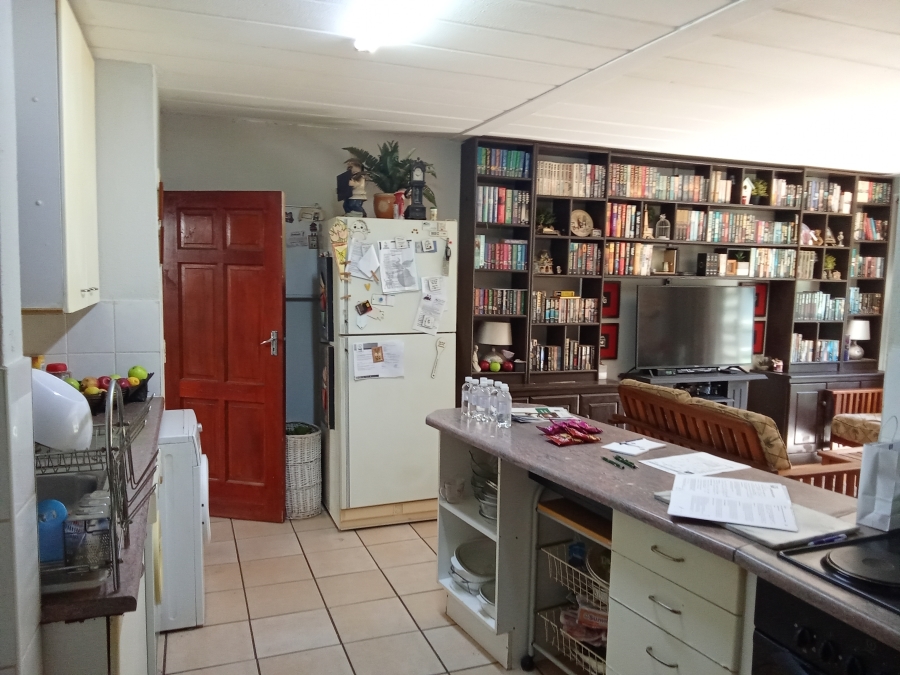3 Bedroom Property for Sale in Roodekrans Gauteng