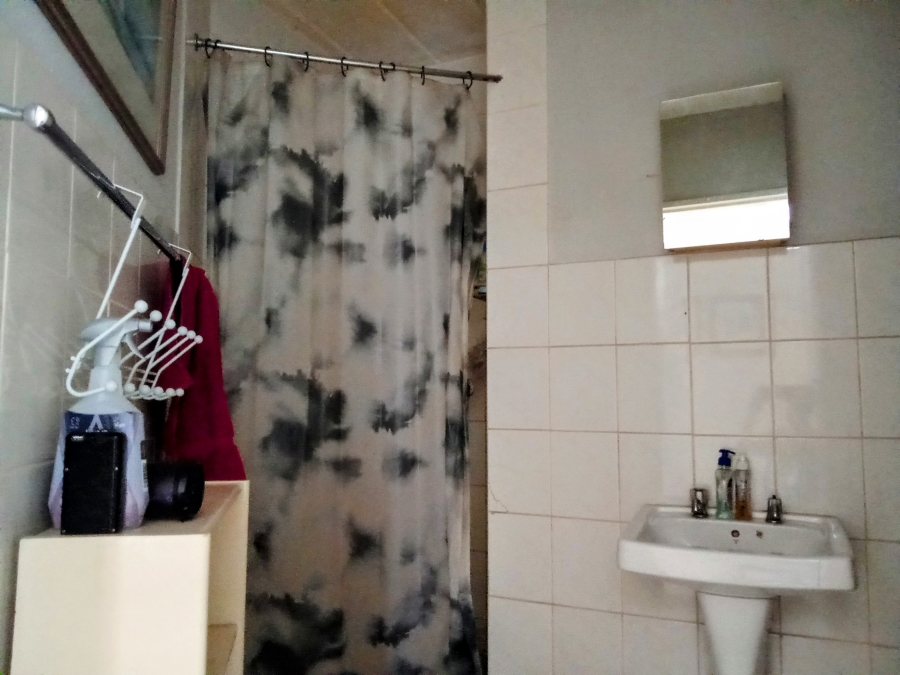 3 Bedroom Property for Sale in Roodekrans Gauteng