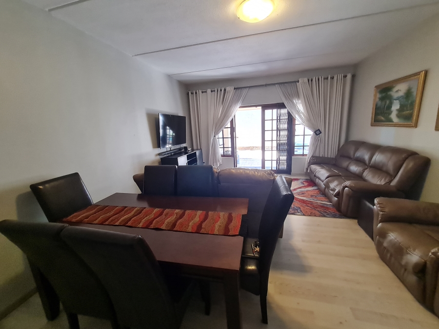 2 Bedroom Property for Sale in Northwold Gauteng