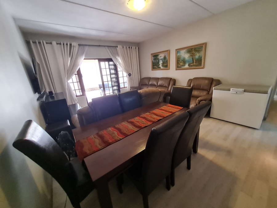 2 Bedroom Property for Sale in Northwold Gauteng