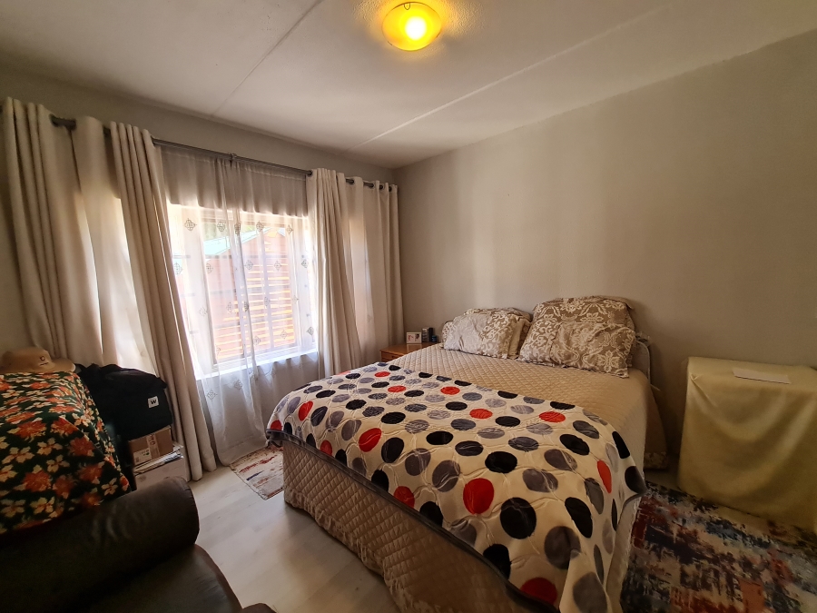 2 Bedroom Property for Sale in Northwold Gauteng